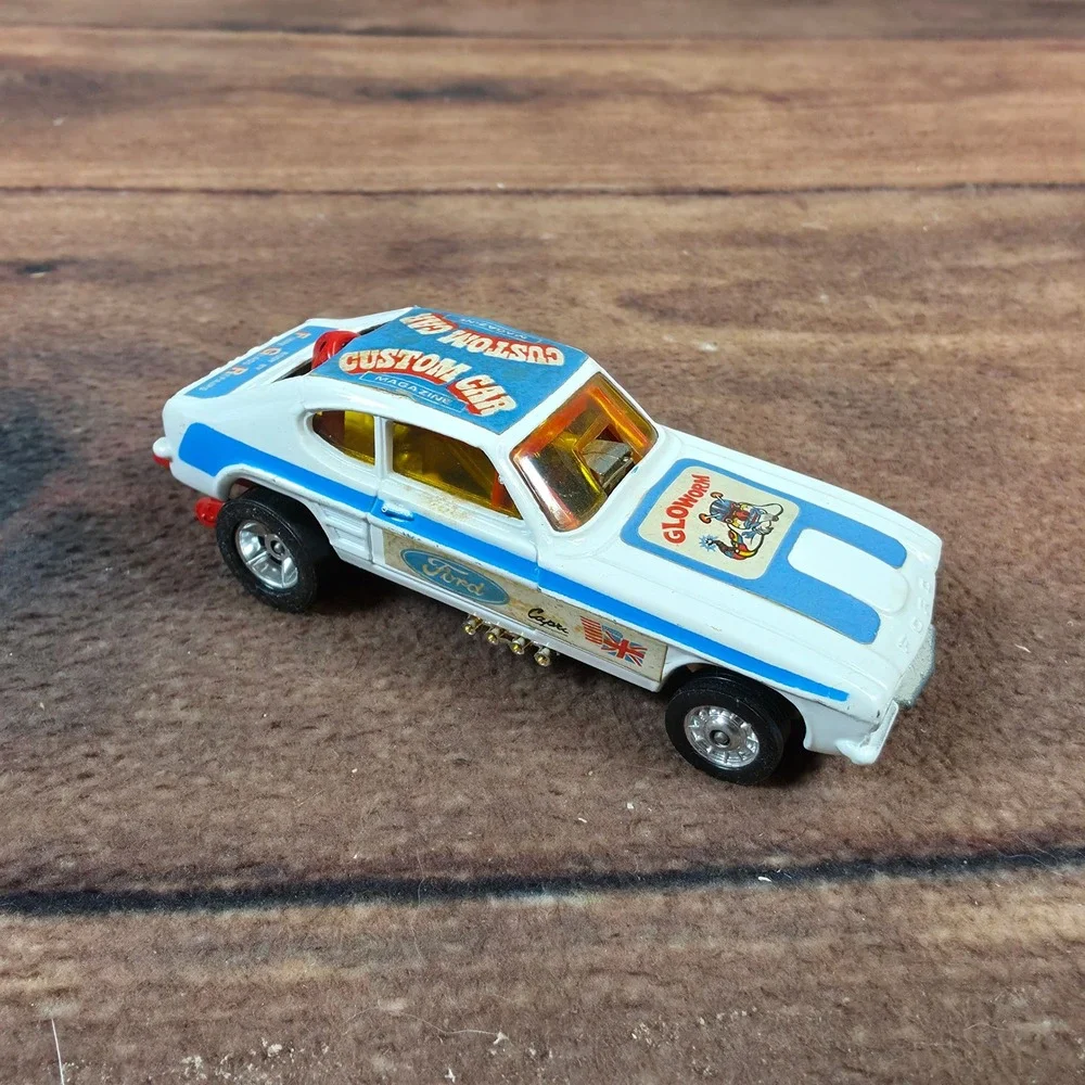 Corgi Toys Ford Capri Santapod Gloworm 1/43 White Good Whizzwheels Dragster